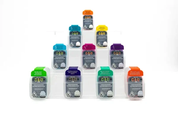 Boutiq SWiTCH V5 disposable, Boutiq cannabis vape, dual chamber cannabis disposable, premium cannabis vape pen, Boutiq disposable vape, THC disposable vape, Cannabis Exotic Dispensary vape
